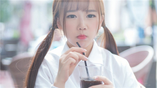 秋葵丝瓜茄子草莓榴莲樱桃无限看：能够满足所有用户视频观看需求的软件