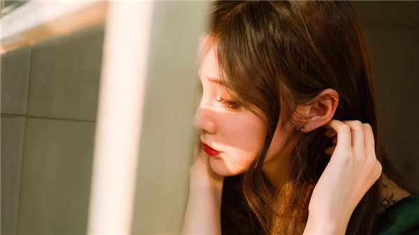 最近2019中文字幕国语免费版：亚洲不乱码卡一卡二卡4卡5卡