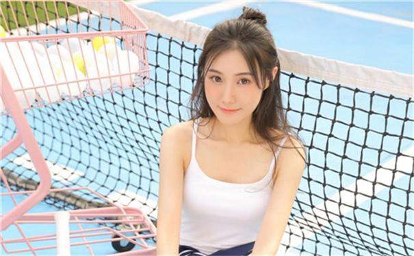 仙踪林十九岁女rapper据说占用内存非常的小,粉丝：空间小,体验非常棒