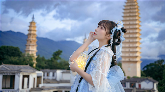 葫芦娃草莓樱桃丝瓜绿巨人秋葵香蕉：满足你的观看需求