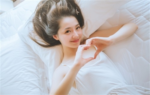 草莓樱桃丝瓜绿巨人精简版免费：心动视频免费大片等你把握