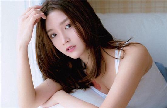 《秋葵男的加油站女人的美容院》：qksp.ⅴip秋葵加油站安卓