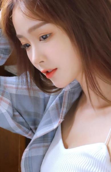 草莓榴莲向日葵秋葵香蕉免费幸福宝解锁版：你想看的这里全都有