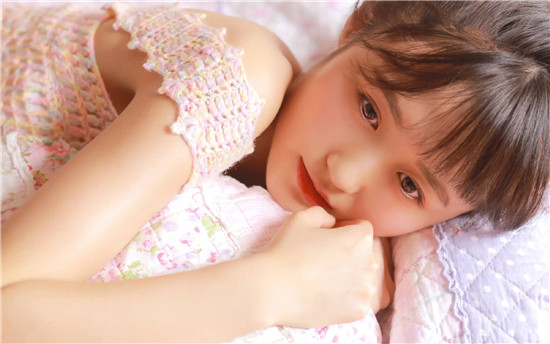 国产精品亚洲lv粉色：一款超多男同胞深夜免费看片的软件