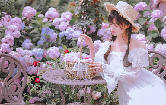 香蕉奶茶茄子榴莲丝瓜：随时都可以一键点播的平台