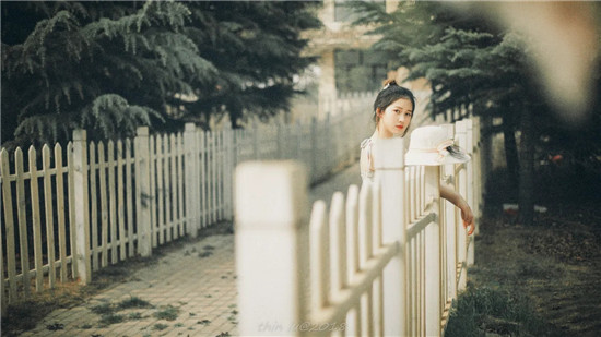 草莓香蕉芭蕉绿巨人免费版：优质视频资源随心所欲观看