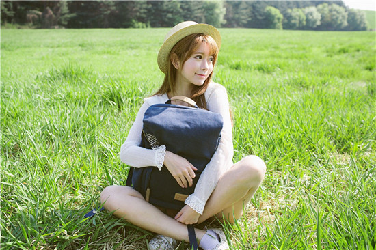 樱桃秋葵香蕉绿巨人人口ios:草莓樱桃绿巨人秋葵永久vip免费下载