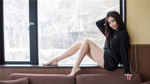 台湾swag直播软件ios：免费不花钱的美女直播大秀观看软件