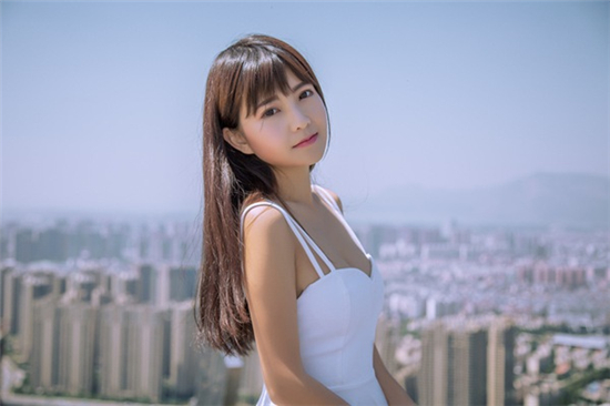 草莓丝瓜向日葵榴莲秋葵下载:芭乐草莓丝瓜向日葵小猪视频app下载