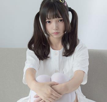 草莓榴莲香蕉绿巨人樱花下载:佳作天成