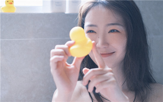 绿巨人芭乐丝瓜草莓茄子精简版：无需登录直接观看