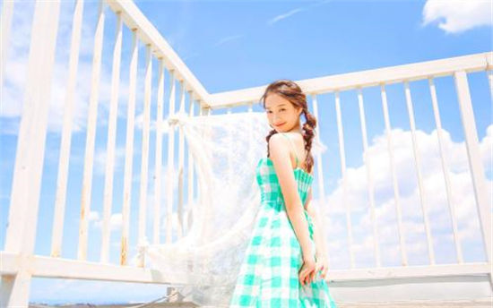 永久免费草莓视频入口：电影视频里面将所有广告都删除了