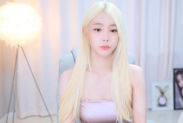 免费网站正能量www软件直播解析资源速度提升，网友：刷片更流畅了！