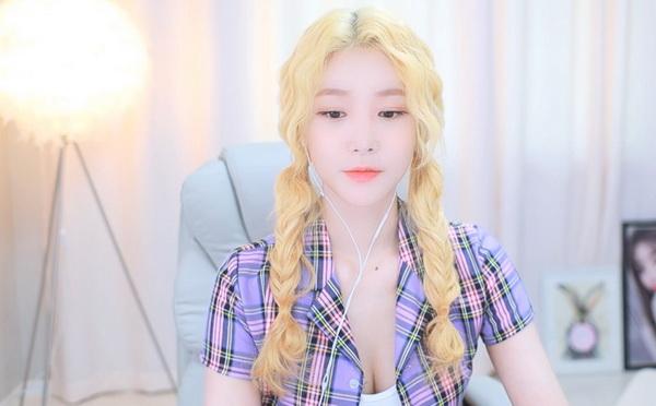 天美传媒影业85部高清无水印原档回归不再是梦？各路人士纷纷表示欢迎！