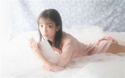 果冻传媒2021精品一区v1.20安卓版：传媒网站网址入口在线下载