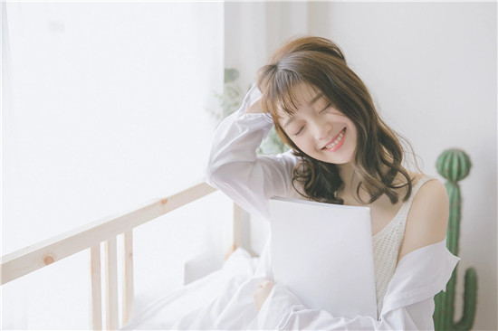 菲姬直播永久下载：心动直播美女保证让你把握心动体验