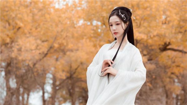 简易视频app破解版下载:每天都看到不一样的视频资源