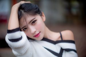 成片1卡2卡三卡4卡乱码app只能看了不能下载 网友：没事不影响