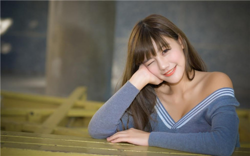 久久一区二区三区精华液：一款深受大家喜爱的手机免费视频app