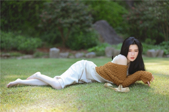 绿巨人视频在线观看免费版下载最新版：不断更新新视频等你来看