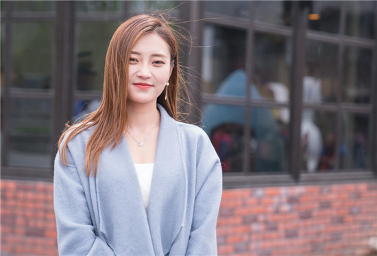 草莓丝瓜榴莲秋葵污污无限看下载ios精简版：带来极致的观影体验