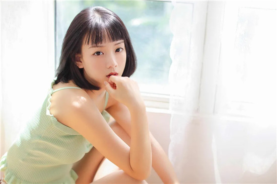 榴莲香蕉草莓向日葵芭乐污版：所有资源均可一键畅享的视频播放器