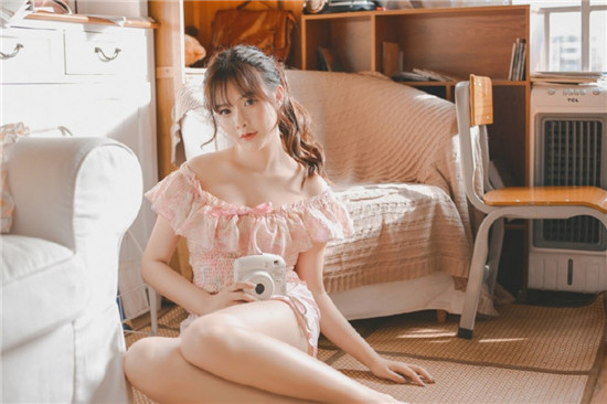 jealousvue日本成熟50maoff解锁版：千万男同胞晚上梦寐以求的视频播放软件