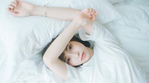 茄子榴莲草莓丝瓜绿巨人污www享受最新观看模式,网友：视觉效果完美