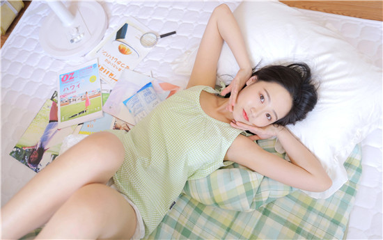 九九线精品视频在线观看视频：一款各种付费影视大片免费看的播放应用