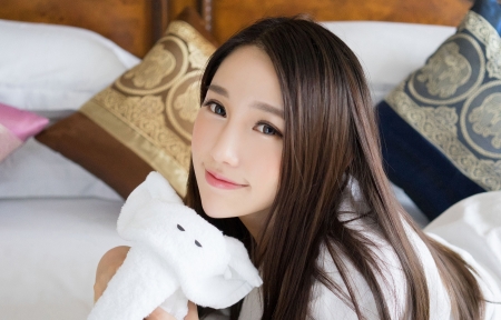 草莓芭乐向日葵榴莲石榴精简版:可以无聊时候消遣的追剧神器