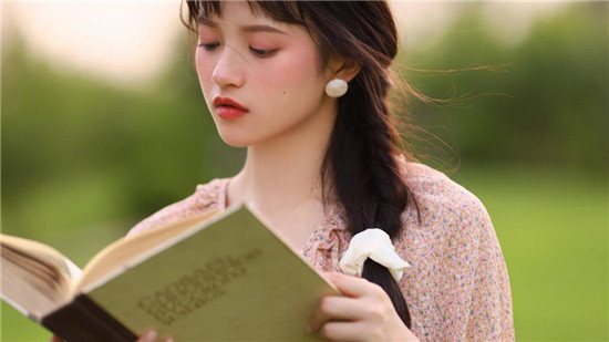 中文在线っと好きだ在线人气相当火爆，网友：提供丰富的播放源