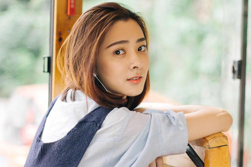 快喵人成app短视频下载ios永久免费：给力的短视频软件