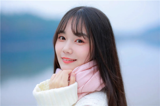 香蕉草莓丝瓜榴莲秋葵精简版：播放影片非常流畅的APP