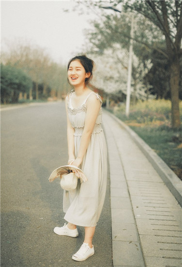 热传的天堂岛www最新版中文资源看电影方便吗？网友测试：好用。