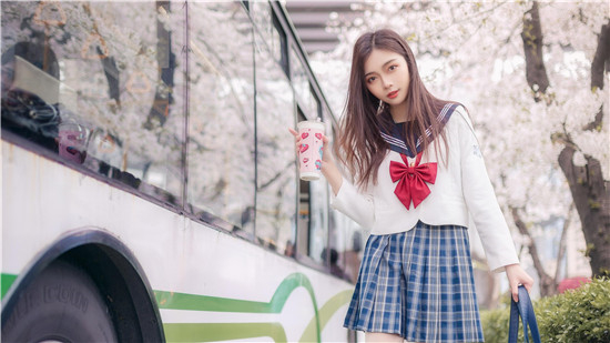 向日葵app下载污api免费版下载:一款专为宅男用户打造的免费看视频软件