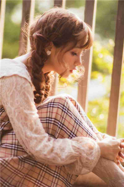 丝瓜黄瓜富二代绿巨人：热门电视剧社区免费预定电视剧的手机播放器