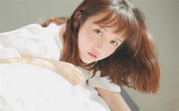 野花日本免费高清完整版3软件纯净无广告，网友：想看什么这里都有哦!