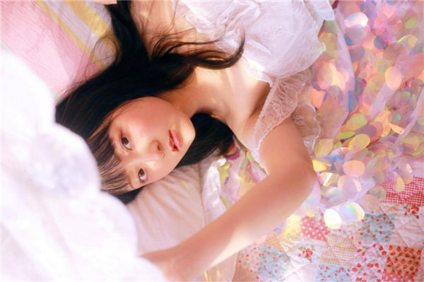 草莓茄子香蕉丝瓜榴莲污APP：深夜尽情释放自己的高清播放软件