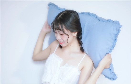 秋葵 茄子 香蕉 绿巨人污：丝瓜草莓茄子榴莲污污污无限次数