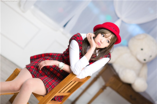 依恋app官方直播平台:77可约可空降的直播