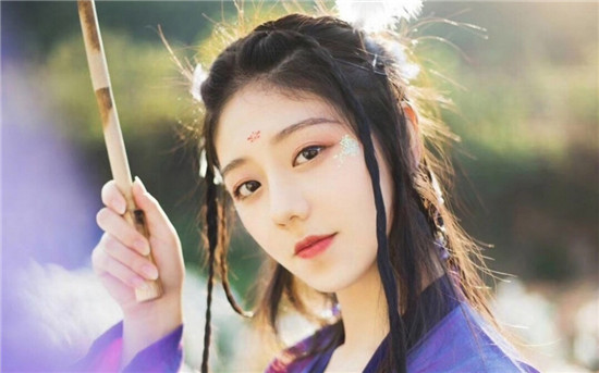 草莓榴莲香蕉绿巨人樱花日子：根据个人喜好为你推荐视频