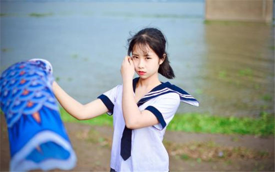 老版猫咪3.0.1app-这里有很多自己想看的电影视频