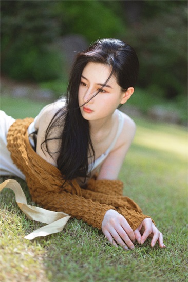 精品国富产二代app官方在线：是一款非常出色的视频资源下载工具